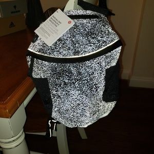 NWT, lululemon run all day backpack II
